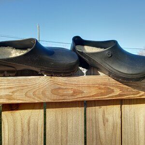 Birkenstock/Shearling A 630 Chef's Clogs/Next to New.